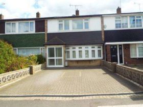 3&nbsp;Bedroom&nbsp;Terraced